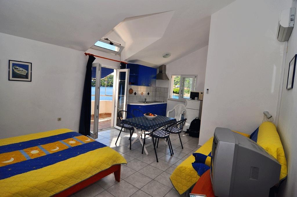 Apartments Livia Lastovo Экстерьер фото